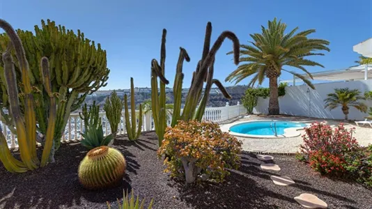 Houses in Mogán - photo 8