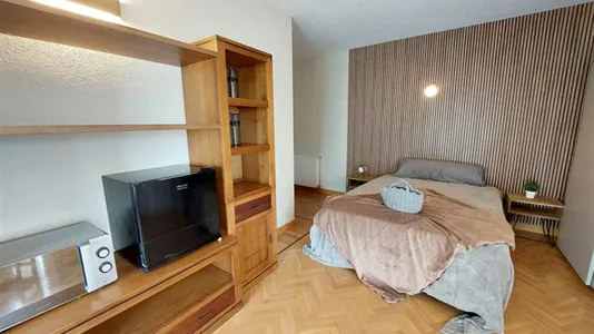Rooms in Madrid Chamartín - photo 7