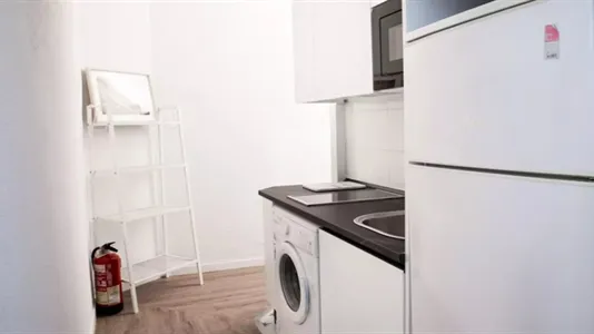 Rooms in Madrid Salamanca - photo 6