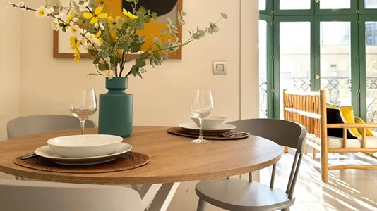 Apartments in Barcelona Ciutat Vella - photo 4