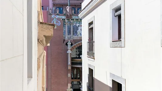 Apartments in Barcelona Ciutat Vella - photo 5