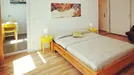 Apartment for rent, Berlin, &lt;span class=&quot;blurred street&quot; onclick=&quot;ProcessAdRequest(7710610)&quot;&gt;&lt;span class=&quot;hint&quot;&gt;See streetname&lt;/span&gt;[xxxxxxxxxxxxx]&lt;/span&gt;