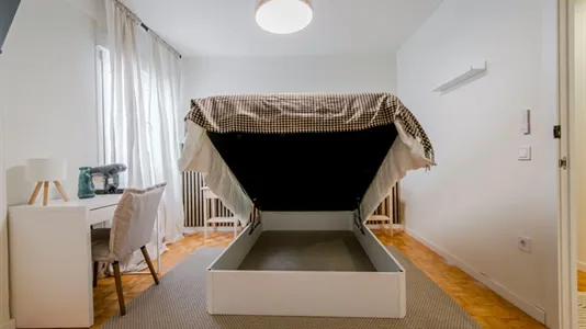 Rooms in Madrid Salamanca - photo 5