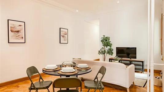 Rooms in Madrid Chamberí - photo 4