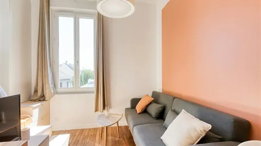 Apartments in L'Haÿ-les-Roses - photo 4