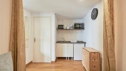 Apartments in Location is not specified - photo 8