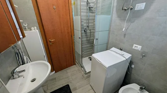 Rooms in Milano Zona 8 - Fiera, Gallaratese, Quarto Oggiaro - photo 10