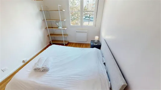 Rooms in Grenoble - photo 3