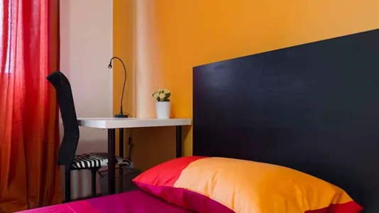 Rooms in Milano Zona 5 - Vigentino, Chiaravalle, Gratosoglio - photo 1