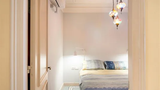 Apartments in Barcelona Ciutat Vella - photo 9