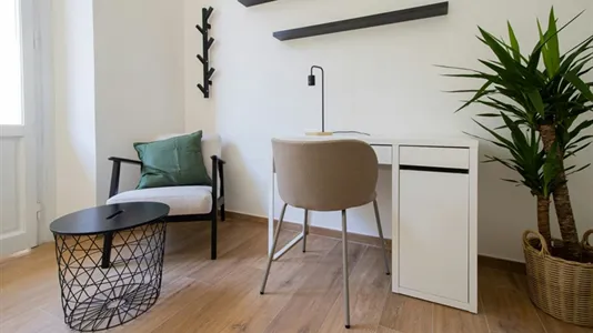 Rooms in Florence - photo 5