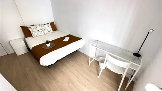 Rooms in el Camí de Vera - photo 6