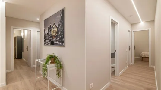 Rooms in Barcelona Eixample - photo 7