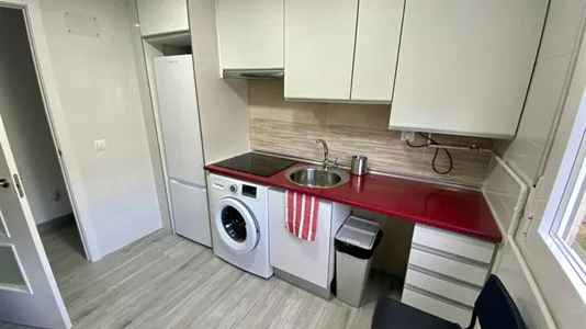 Rooms in Adaro - photo 10