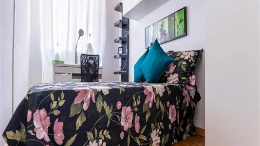 Rooms in Milano Zona 6 - Barona, Lorenteggio - photo 1