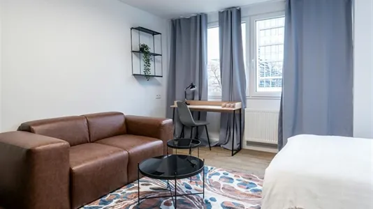 Apartments in Berlin Charlottenburg-Wilmersdorf - photo 3