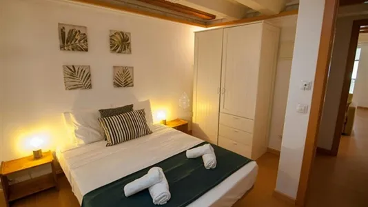 Houses in Barcelona Sants-Montjuïc - photo 2