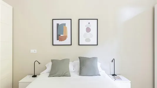 Rooms in Barcelona Eixample - photo 5