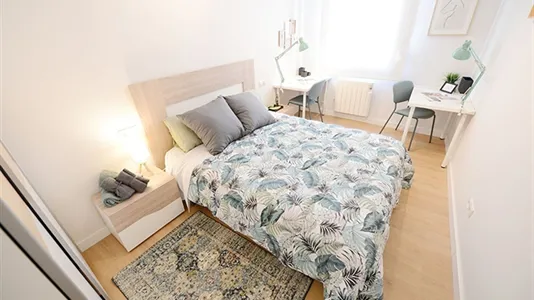 Rooms in Bilbao - photo 5