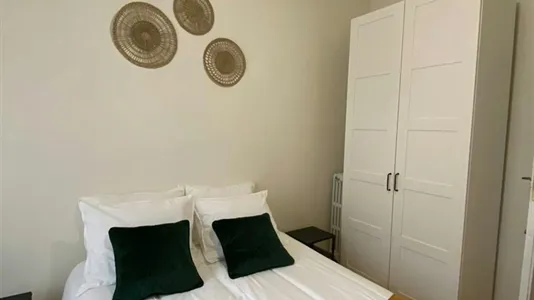 Rooms in Madrid Centro - photo 4