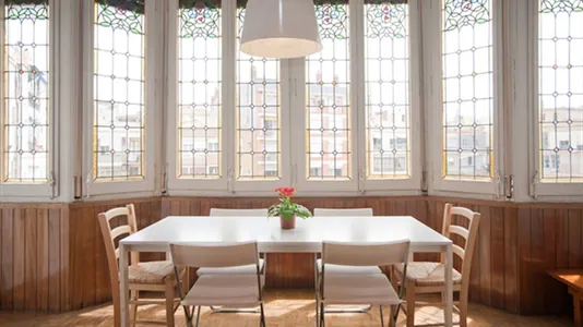 Rooms in Barcelona Eixample - photo 10