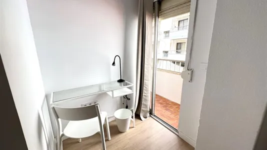 Rooms in el Camí de Vera - photo 6