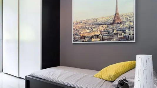 Rooms in Milano Zona 7 - Baggio, De Angeli, San Siro - photo 1