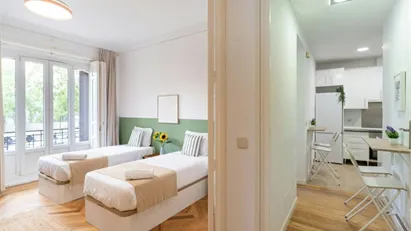 Room for rent in Madrid Chamberí, Madrid