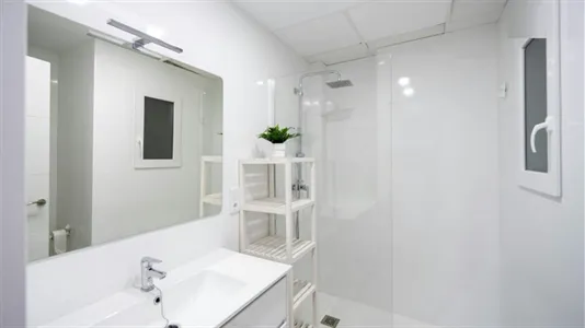 Rooms in Valencia Ciutat Vella - photo 10