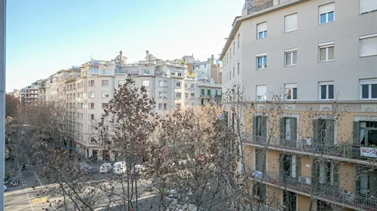 Apartments in Barcelona Eixample - photo 9