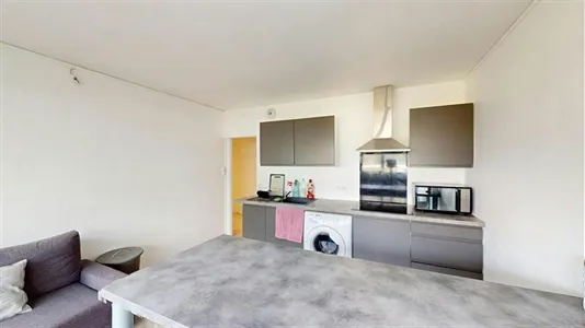 Rooms in Grenoble - photo 6