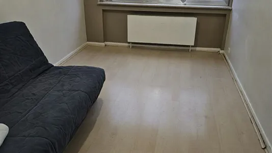 Rooms in Sint-Pieters-Leeuw - photo 4