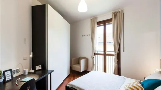 Rooms in Milano Zona 5 - Vigentino, Chiaravalle, Gratosoglio - photo 4