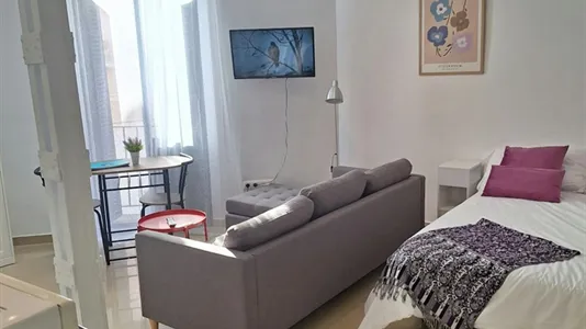 Apartments in El Fontanal - photo 5