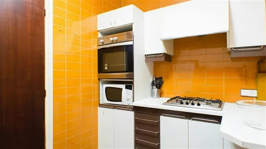 Rooms in Barcelona Eixample - photo 6