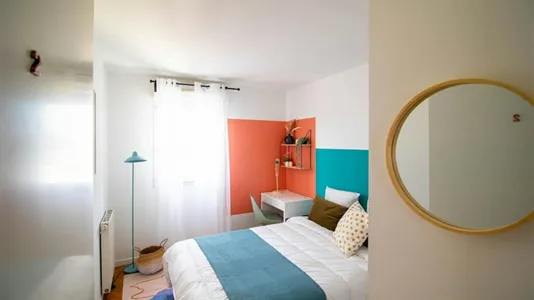 Rooms in Saint-Denis - photo 5
