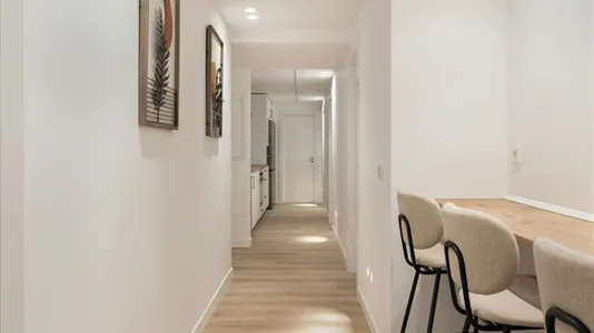 Rooms in Adaro - photo 9