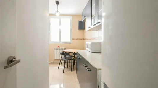 Rooms in Madrid Centro - photo 5