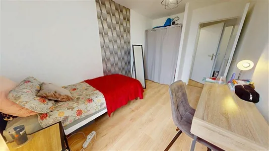 Rooms in Lyon - photo 2