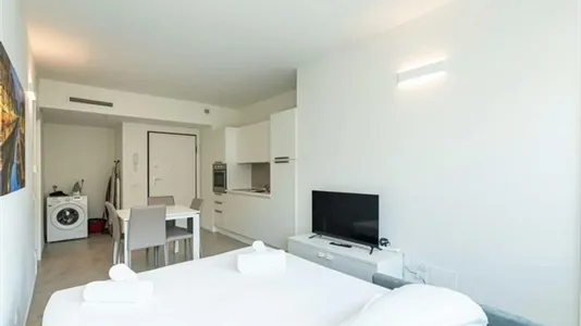 Apartments in Milano Zona 2 - Stazione Centrale, Gorla, Turro, Greco, Crescenzago - photo 4