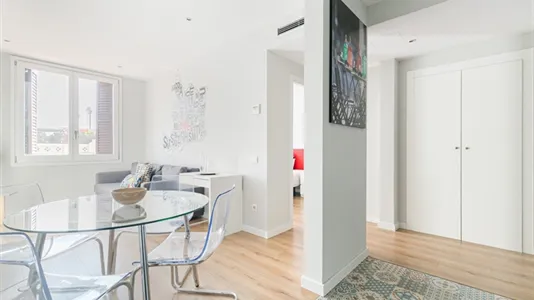 Apartments in Barcelona Eixample - photo 4