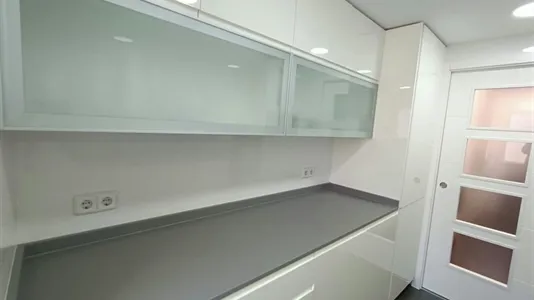 Rooms in Madrid Puente de Vallecas - photo 9