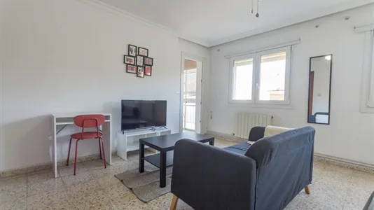 Rooms in Málaga - photo 6