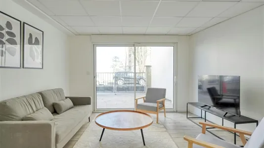 Apartments in Bobigny - photo 10