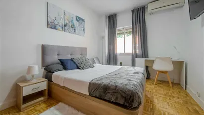 Room for rent in Madrid Chamartín, Madrid