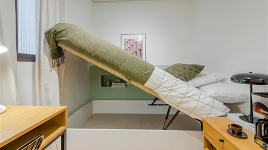 Rooms in Madrid Retiro - photo 4