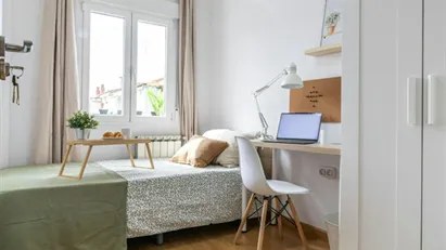 Room for rent in Adaro, Comunidad de Madrid