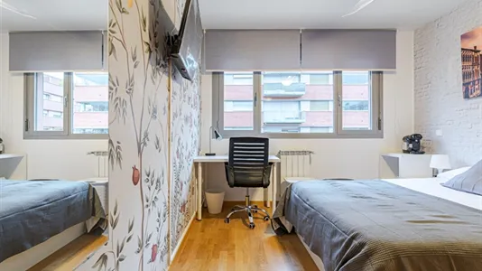 Rooms in Guadalajara - photo 5