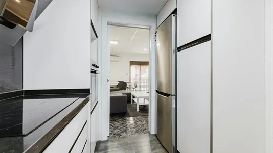 Apartments in Burjassot - photo 8