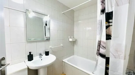 Rooms in Alcalá de Henares - photo 10